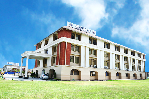 Allenhouse Public House Kanpur Nagar